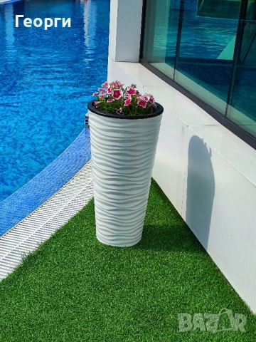 НОВИ! Бели, кръгли кашпи