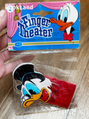 Винтидж стикери на Мики Маус и Куклен театър за пръсти 1 брой , снимка 3 - Колекции - 52341919