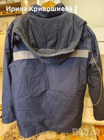 Мъжко зимно яке – размер L, снимка 3 - Якета - 53914731