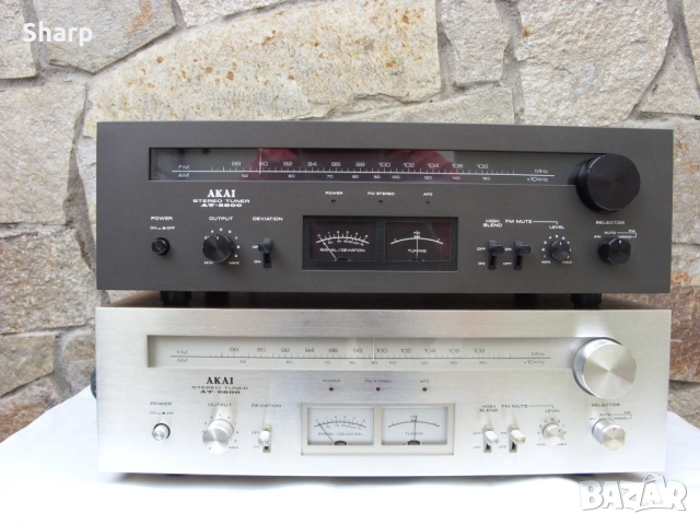 AKAI AT-2600