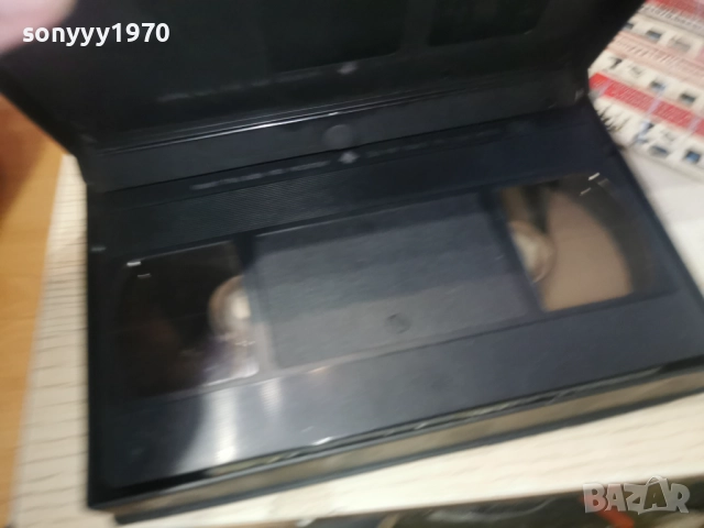 JUGO FOLK-VHS 3112251005, снимка 11 - Други музикални жанрове - 52942367