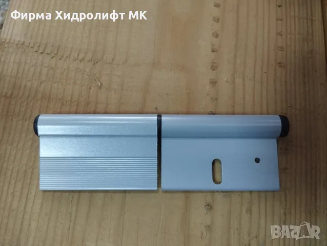Панта сива врата газ/багажник на кемпери HYMER 1639368, снимка 2 - Аксесоари и консумативи - 56116397
