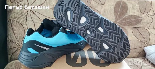 Adidas Yeezy boost 700 cyan limited, снимка 6 - Маратонки - 48837057