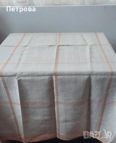 Ленена покривка за маса, нова