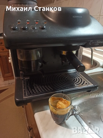 Полуавтоматична кафе машина с вградена кафемелсчка , снимка 5 - Кафемашини - 52560151