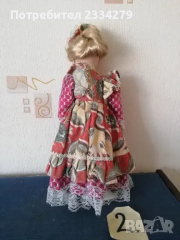 Стари порцеланови кукли, маркови с ренесансови рокли. , снимка 9 - Колекции - 49126124