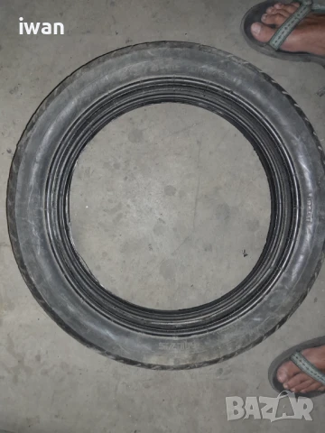 Гума за мотор 16.-17.цола, снимка 7 - Гуми и джанти - 37046502