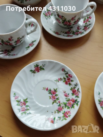 Сервиз за кафе, снимка 8 - Сервизи - 54200259