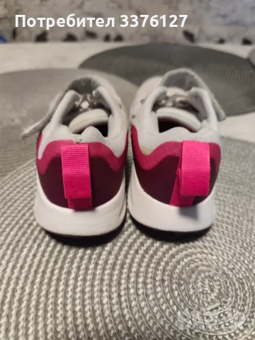 Детски маратонки Nike, снимка 2 - Детски маратонки - 56060762
