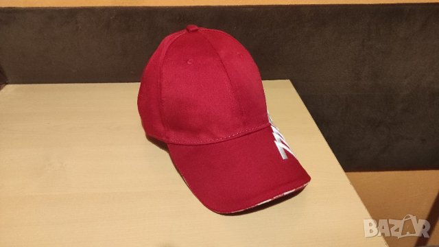 Шапки със козирки, снимка 2 - Шапки - 36671887