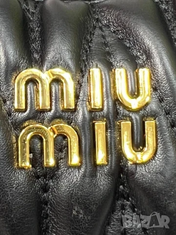 чанти Miu Miu , снимка 5 - Чанти - 50627040