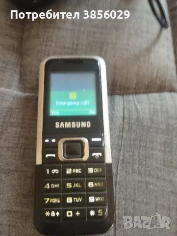 телефонSamsung със зарядно и стабилна батерия