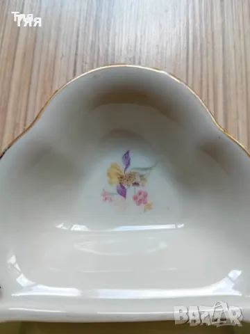 Порцеланова солничка, снимка 2 - Други - 47698637