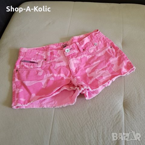 Original Vintage TOMMY HILFIGER Camo Pink Pattern Denim Shorts, снимка 2 - Къси панталони и бермуди - 38457228
