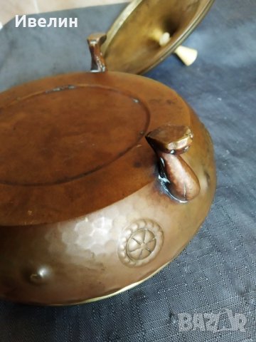 стара бронзова купича с капак, снимка 4 - Антикварни и старинни предмети - 29866072