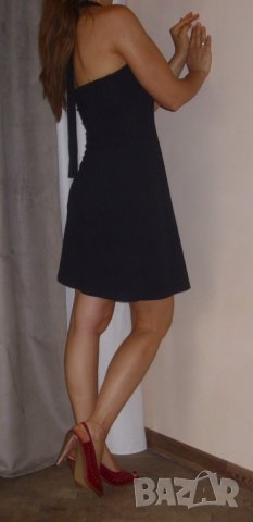 Малка черна рокля, снимка 2 - Рокли - 44430020