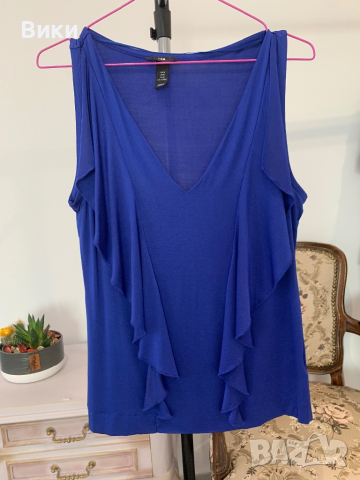 Дамски топ в размер М, снимка 3 - Потници - 44670423