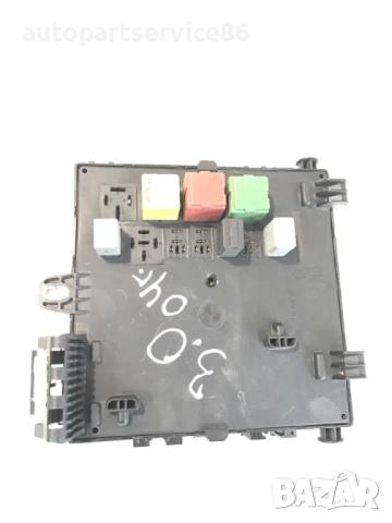 Бушонна кутия за Opel Vectra C 3.0 CDTI (2004) 13205774 