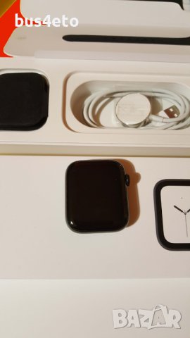Apple Watch S4 GPS + Cellular, 44mm Stainless Steel, снимка 10 - Смарт часовници - 37135804