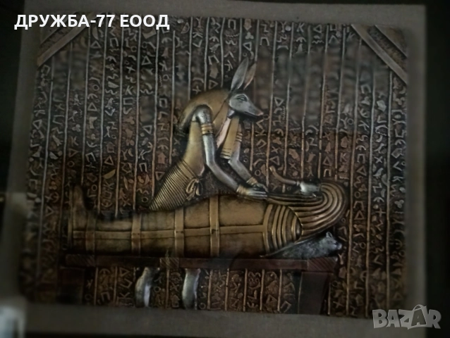 Плочка в рамка на Анубис и Тутънкамон, снимка 2 - Картини - 52717079