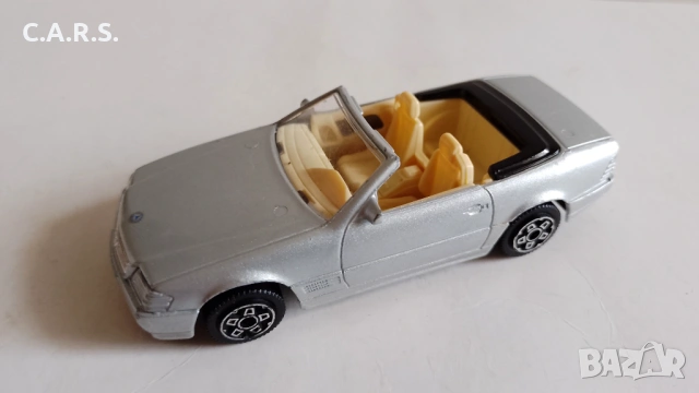 Bburago Mercedes Benz 300 SL 1:43 MADE IN ITALY, снимка 2 - Колекции - 54320195