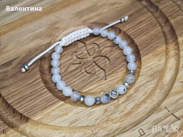 Дамска/ мъжка гривна от естествени камъни и 925 сребърни елементи с Лого, снимка 2 - Гривни - 35603480