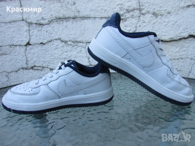 Детски маратонки Nike Force 1 Low LV8 EasyOn, снимка 2 - Детски маратонки - 52543466