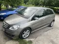 Продавам лек автомобил Mercedes Benz B200, снимка 1