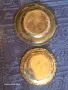 Комплект от две посребрени декоративни метални чинийки. Едната е с релефен борд, а другата е с марки, снимка 5