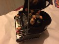 Музикална кутия пиано меченца луксозна 