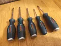 Отвертки Bosch 5 части , снимка 1