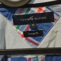 Мъжка риза Tommy Hilfiger M размер къс ръкав , снимка 3 - Ризи - 40406096