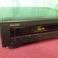 PHILIPS VHS Видео , снимка 2 - Плейъри, домашно кино, прожектори - 34289571