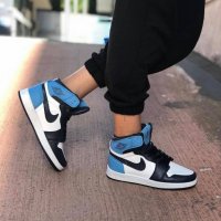 Дамски маратонки Nike Air Jordan Реплика ААА+, снимка 1 - Маратонки - 34945430