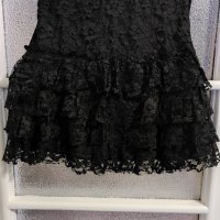Дамска черна официална поличка с харбали H&M размер S 36 цена 10 лв., снимка 1 - Поли - 42634907