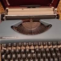 Стара пишеща машина "Марица"11, снимка 1 - Антикварни и старинни предмети - 38370702