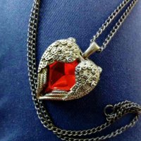 Колие сърце, снимка 1 - Колиета, медальони, синджири - 31119133