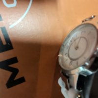 Дамски часовник с две сменящи се каишки , снимка 4 - Дамски - 24778723