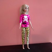 Колекционерска кукла Barbie Fashionistas Барби GRB59 , снимка 6 - Колекции - 40620427