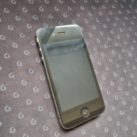 iPhone 4, Отключен, снимка 1 - Apple iPhone - 44757477