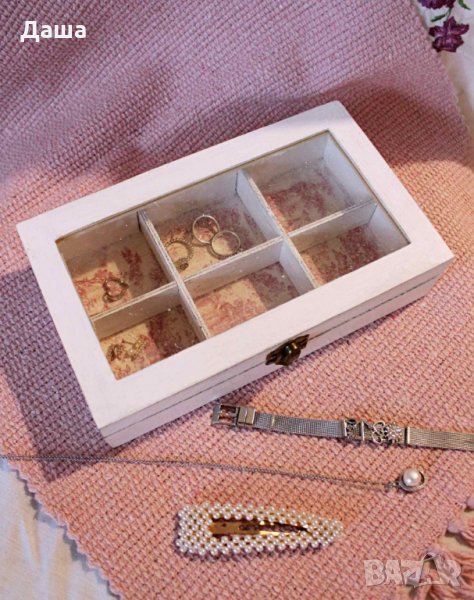 Кутия за бижута, снимка 1