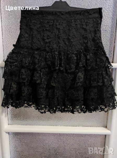 Дамска черна официална поличка с харбали H&M размер S 36 цена 10 лв., снимка 1