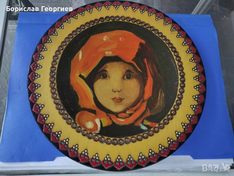 Дървена чиния ръчно рисувана, снимка 1