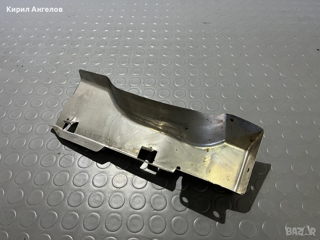 Предпазната ламарина на задната броня за BMW E46 Комби, снимка 1