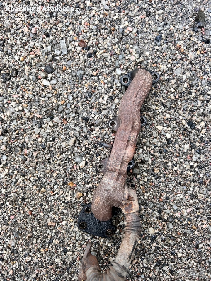 Изпускателен колектор за Шевролет каптива. 2.0 CDTI. 150кс. 2006-2011г, снимка 1