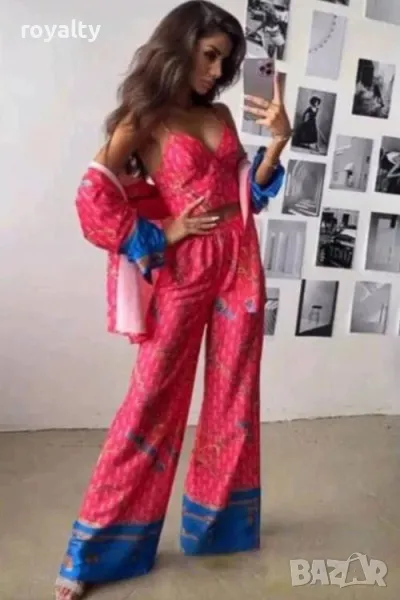 Дамски комплект от три части, снимка 1