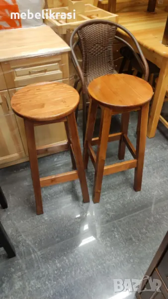 Бар стол-Масив в цвят орех. НАЛИЧЕН!, снимка 1