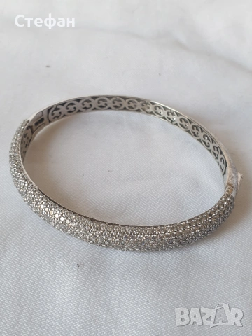 Сребърна гривна