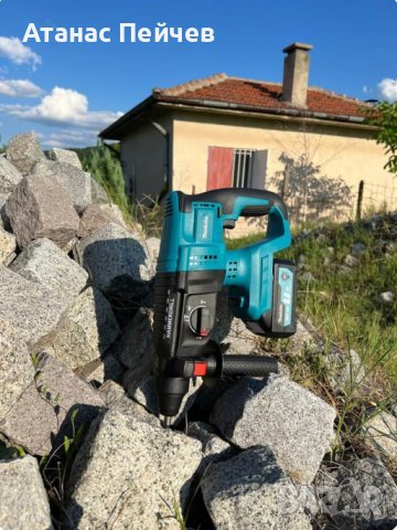 Безчетков Акумулаторен перфоратор Makita 36V 8Ah 1200W SDS-Plus с 2 батерии, снимка 1