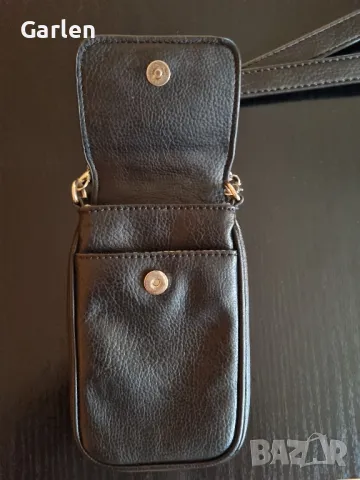 Чантичка за телефон Guess, снимка 3 - Чанти - 47732534